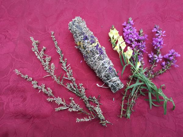 Beifuß-Blutweiderich-Leinkraut-Räucherbündel